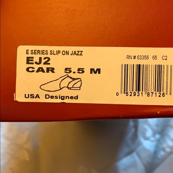 Capezio Jazz Glove Jazz Shoe - Caramel*